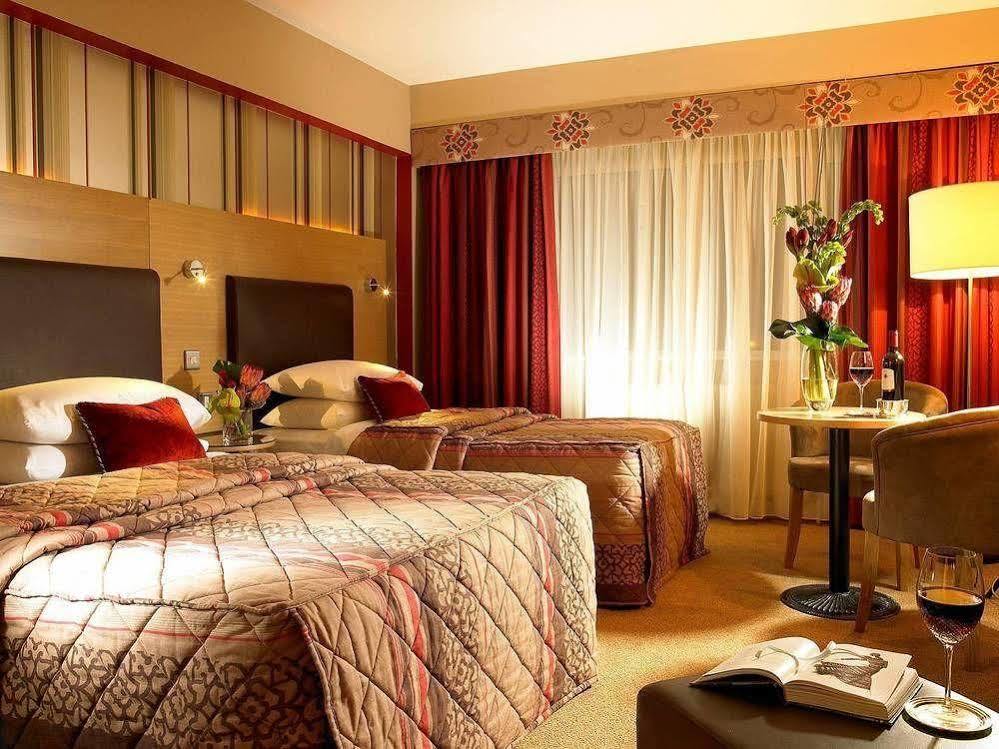 Gleneagle River Apartments キラーニー エクステリア 写真